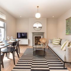 Beautiful Unique 2BR - Richmond near Transport Pass The Keys
