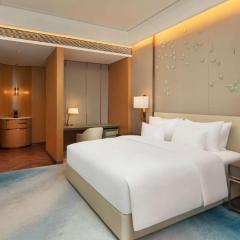 Hotel Laa casa International Near Delhi airport