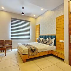 Hotel Golden Heaven Inn, Amritsar-Near Golden Temple