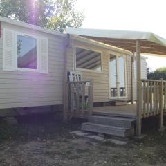 Mobil home 3 chambres avec terrasse, 6 personnes - API-1-52-338