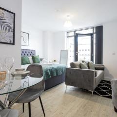 Contemporary Studio Apartment in Manchester