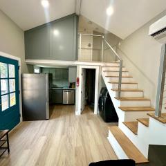 Tiny Private Room #3 in Shared 5BR House with Other Guests