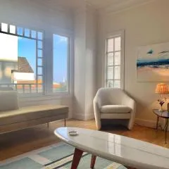 Gorgeous Apt High Atop Nob Hill