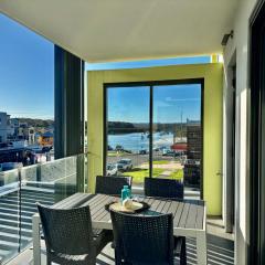 Ishtar Apartment 4- Best Water Views