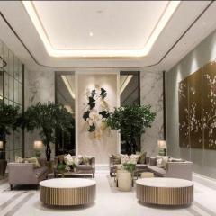 Ayane with KING size bed at Benson Apartment