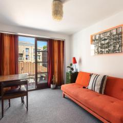 Lovely 1BR Flat in Hoxton with Balcony