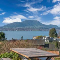 Acacia Horizons - Taupo Holiday Home