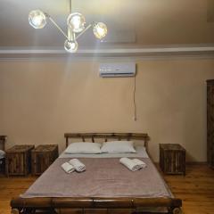 Broliskedi inn