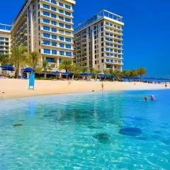 Marjan Island Beautiful Apartment Sea Side View Beach Luxury Rooms Ras Al Khaimah UAE