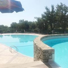 The Artist - Apartments with Private Garden in Residence with Pool