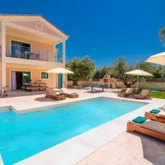 Villa Adelasia by Villa Plus