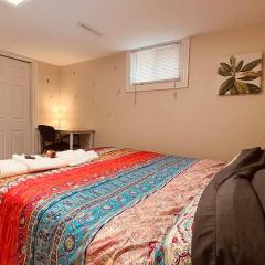 Downtown-Jackson Park private Budget Friendly Room