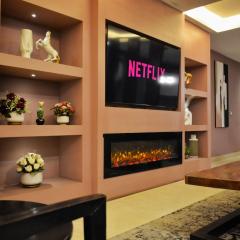 Goldcrest Mall and Residency - Premium 3-Bed Apartment