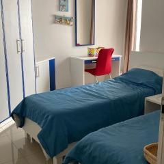 Serenity Large 4 bedroom 2 bathroom- in Swieqi over a valley