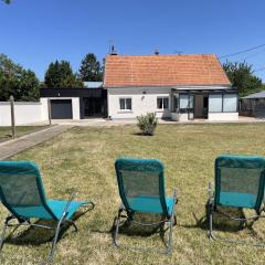 Gîte tranquille avec jardin à Savonnières - FR-1-381-634