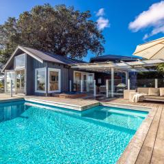 Palm Beach Retreat - Be My Guest Waiheke