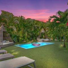The Purple Paradise Poolhot Tub Little Havana