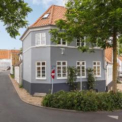 2 Bedroom Gorgeous Home In Sønderborg