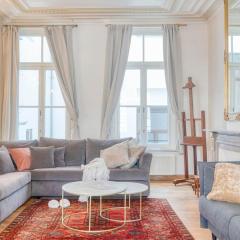 Elegant 2-Bedroom Duplex in Central Ostend