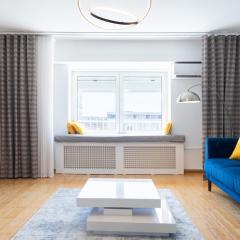 1001 Central Riverside Flat
