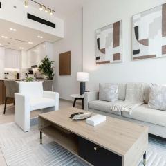 TRPS - Binghatti Amber, JVC - Luxury 1BR Haven - Prime Location