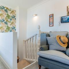 City center Studio penthouse near the beach