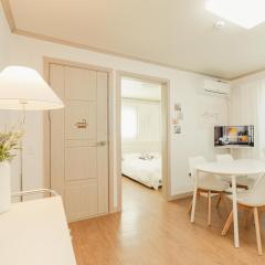 무료주차 #가산코지하우스 #고척돔# 공항버스6분 # 독산동