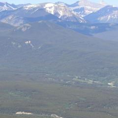 Lofted Equipped Dome with Picnic Table, Deck and BBQ in Alberta