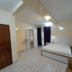 La PERLE NOIRE Dakar, Guédiawaye, Cité Cour Suprême