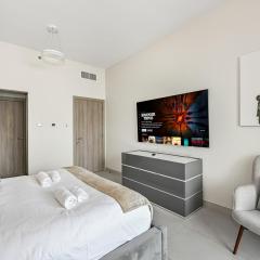 New Luxury 1 Bedroom
