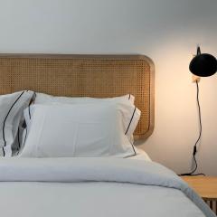 Lions Suite By Perpetual Relax