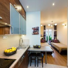 Vanilla 2, 3bdr 2bth apartment 5min to Main Square