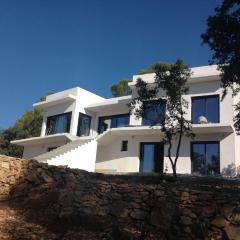 Villa in Lorgues with Private Pool