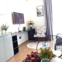 5 Star Apt Studio, Swimming Pool, Gyms, Quick To Airport