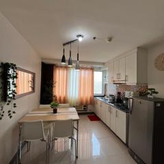Sea Residences Spacious Unit by Ellenn
