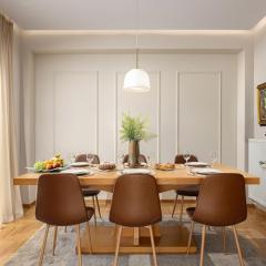 The Athenian Aroma - 3BDRM Exclusive Residence