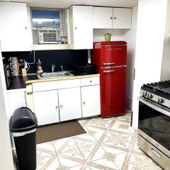 2 Bedroom Apt in LIC, Private WITH BACKYARD !
