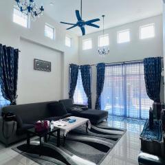 Homestay Anak Mem Senah in Muar