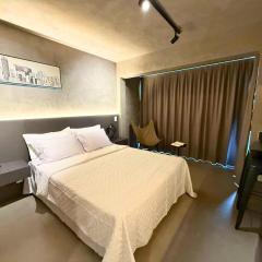 Studio Av Paulista, Consolação