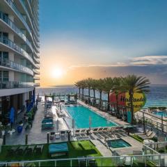 Stunning Beach Front Condo Ocean View Pool Spa