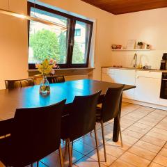 Wohnung im Landhaus - Waldblick, Balkon & Garten