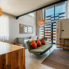 Apartment X - 1BR Mezanine in Bumbak near Canggu