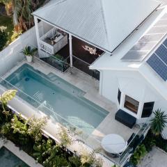 Stanhope Byron Central Stay with Coastal Vibes