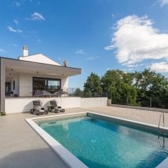 Villa Mariza by Istrialux
