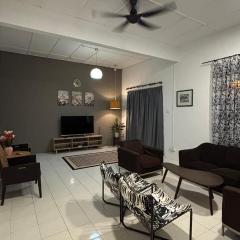 Adrabayu's Homestay