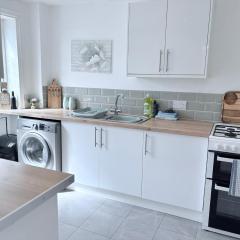 Hillrise - 3 bedroom house with garden