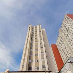 Ed. Charlie Chaplin | Prédio no coração de Curitiba | Gonzaga Stays