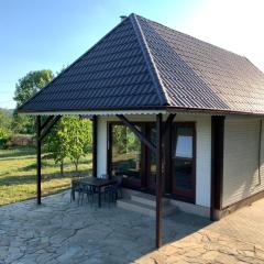 Brebu Holiday House