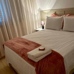 P45 Espaçoso e confortável Próx Av Paulista e Frei Caneca