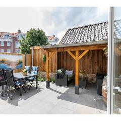 Holiday Home Westkapelle near Beach